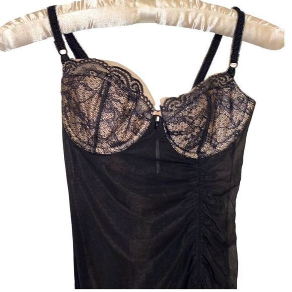 Y2K Victoria's Secret lingerie lace trim ruched night gown built in bra - Picture 2 of 12